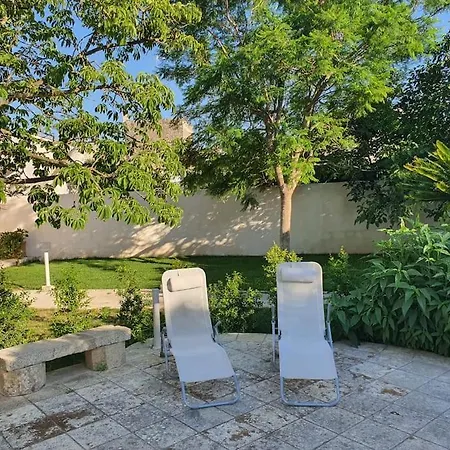 Villa Giordano, Relax A Due Passi Dal Mare *